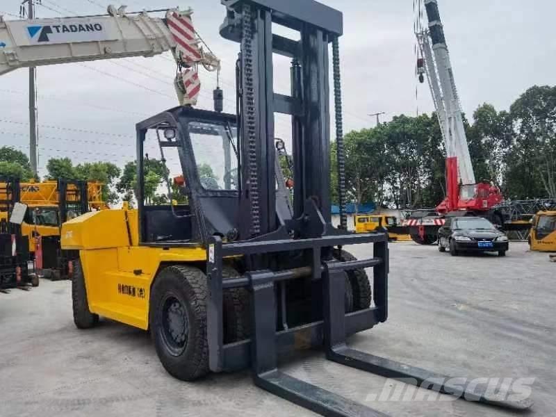 Komatsu FD 160 Dieseltrukit