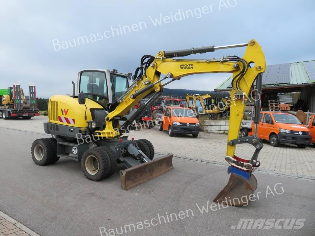 Neuson EW 65 Pyöräkaivukoneet