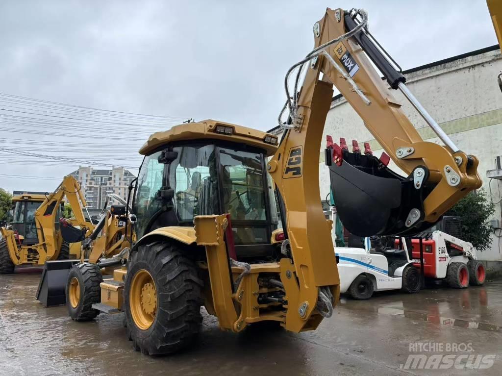 JCB 3 CX Kaivurikuormaajat