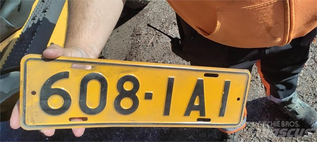Volvo EW180C Pyöräkaivukoneet