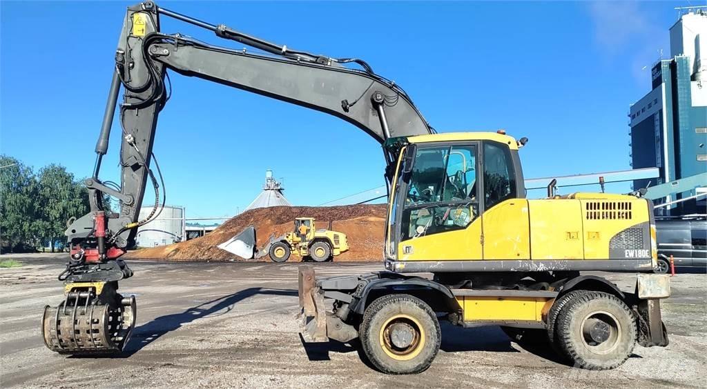 Volvo EW180C Pyöräkaivukoneet