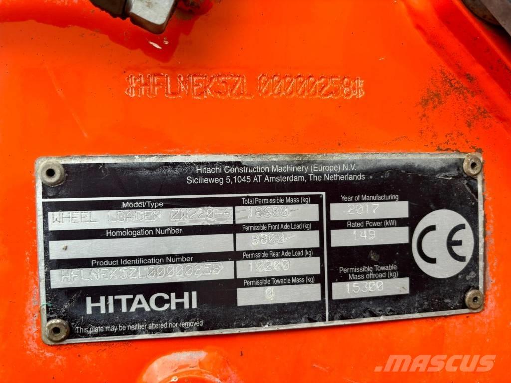 Hitachi ZW 220-6 Pyöräkuormaajat
