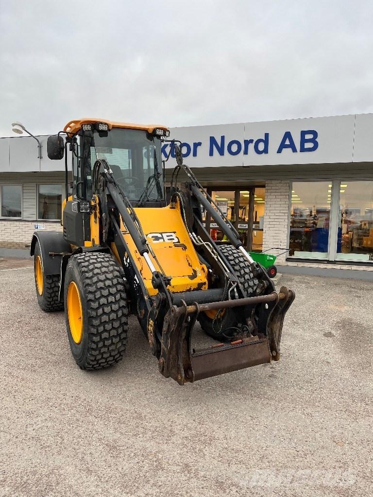JCB 412 S, 50km/h Pyöräkuormaajat