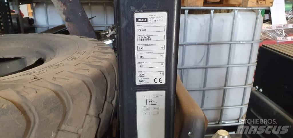 Rocla P20AC Matalakeräilytrukit