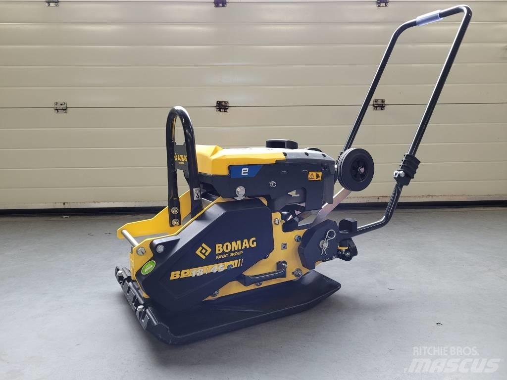 Bomag BP18-45e Tärylevyt