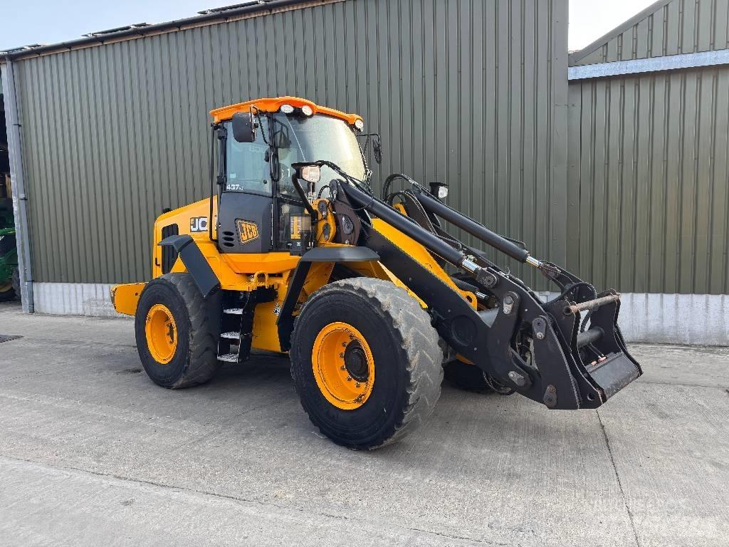 JCB 437 HT Agri Yleiskuormaajat