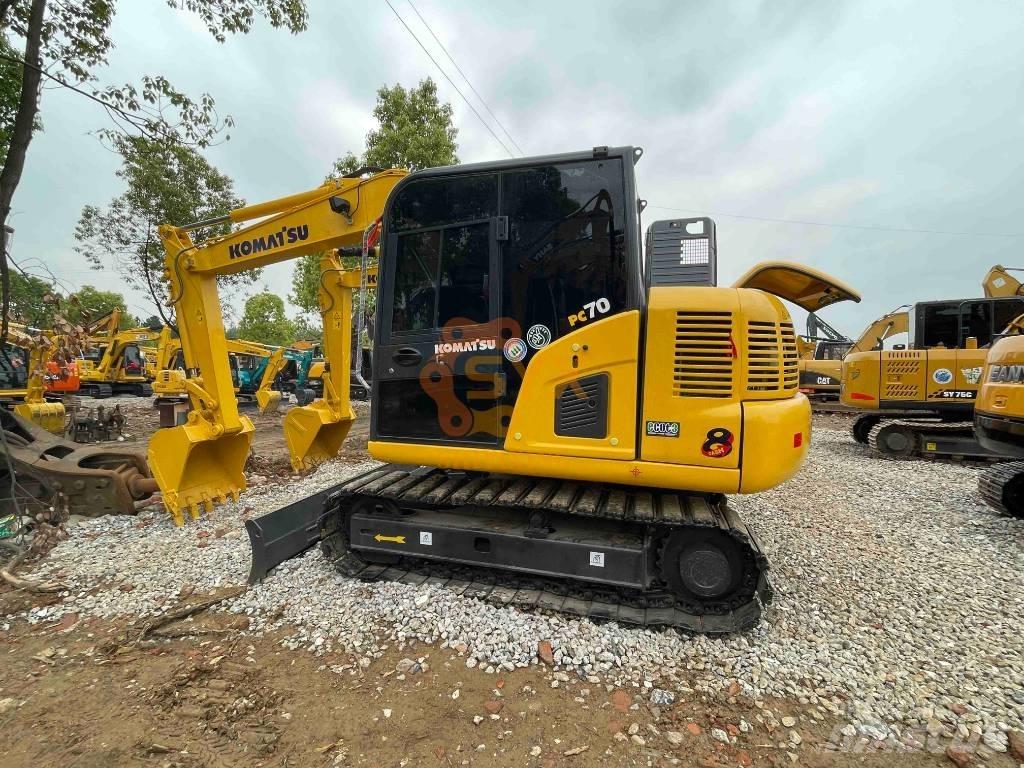 Komatsu PC 70 Midikaivukoneet 7t - 12t