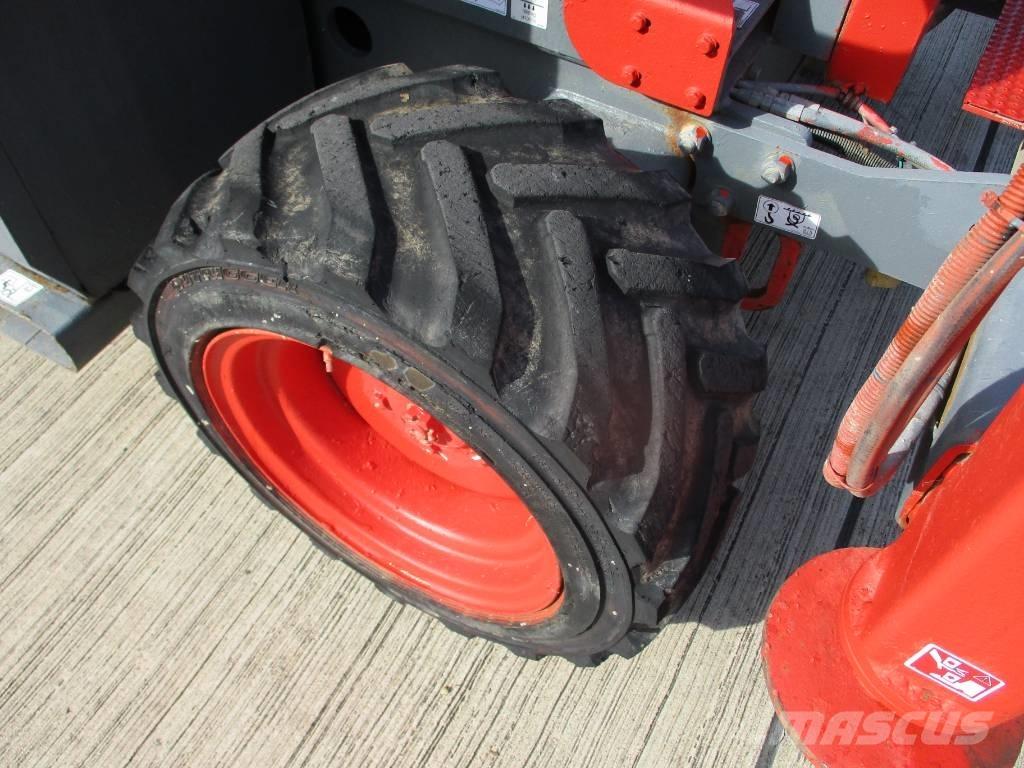 SkyJack SJ 6832 RT Saksilavat