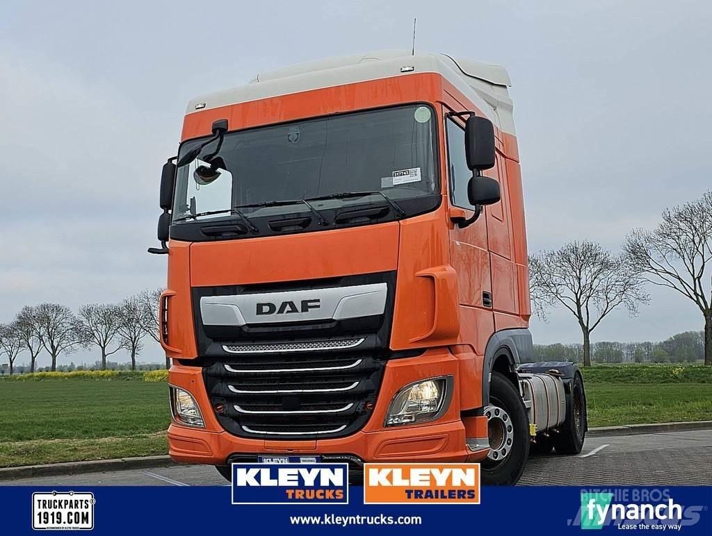 DAF XF 450 Vetopöytäautot