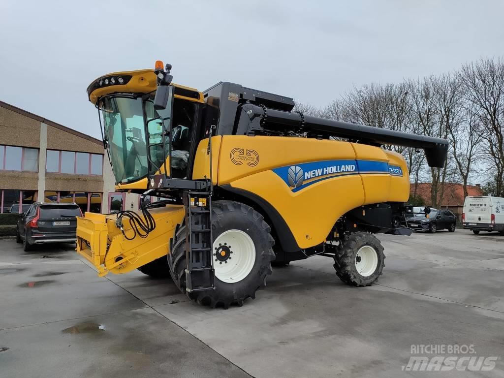 New Holland CH7.70 Leikkuupuimurit
