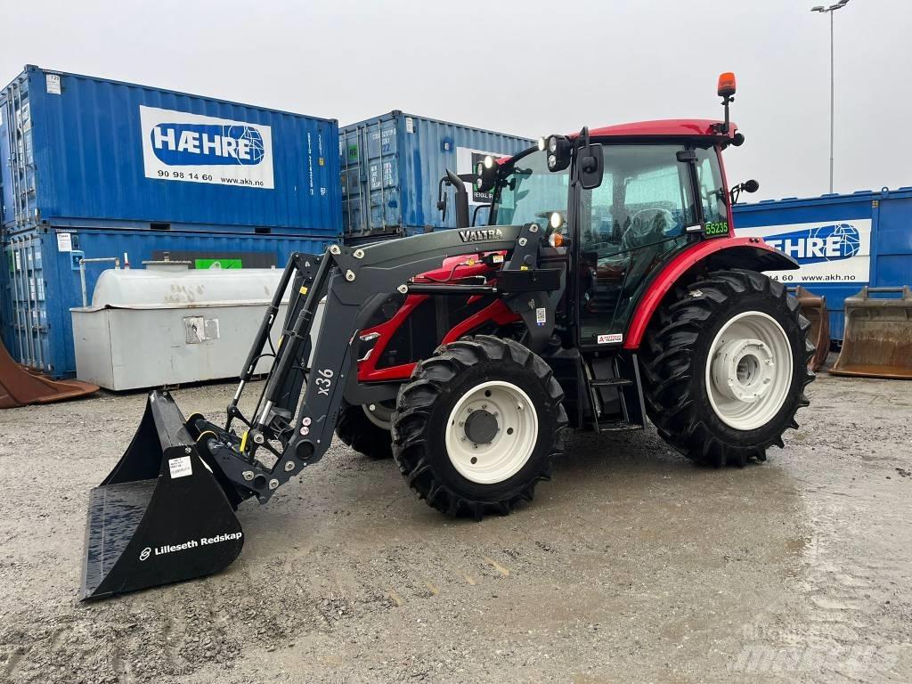 Valtra A 95 Traktorit