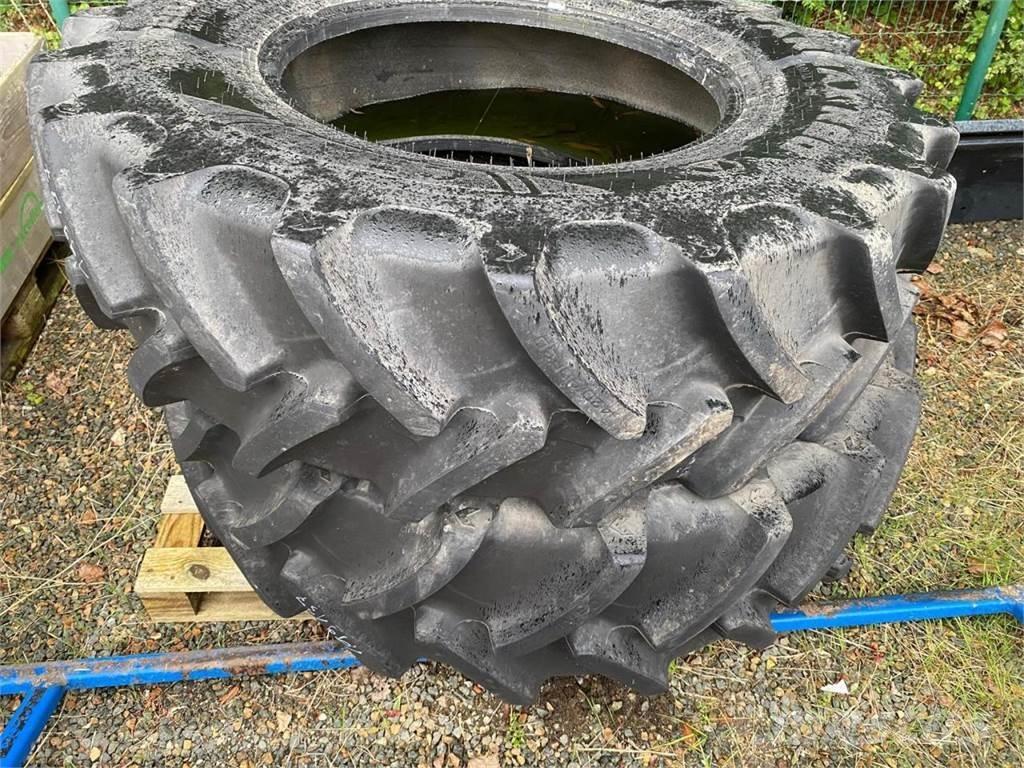 Ceat 420/90R30 Renkaat ja vanteet