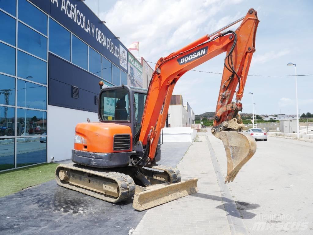 Doosan DX 60 R Minikaivukoneet < 7t