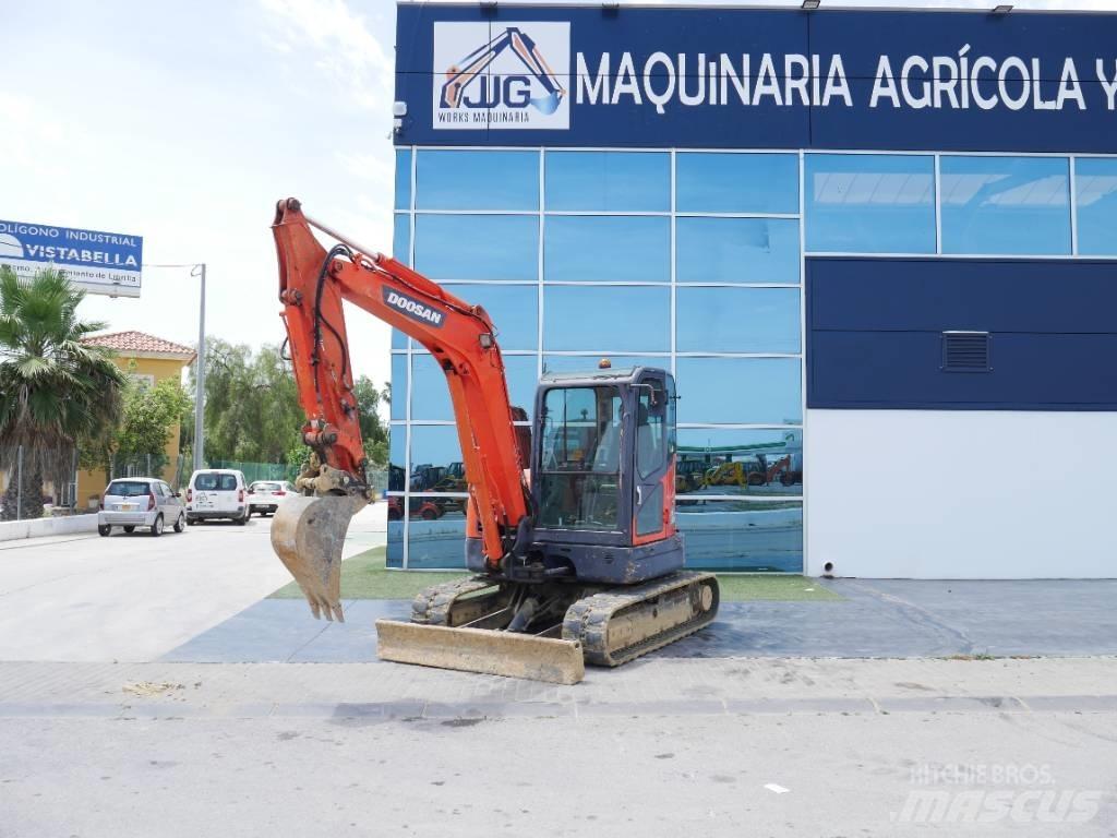 Doosan DX 60 R Minikaivukoneet < 7t