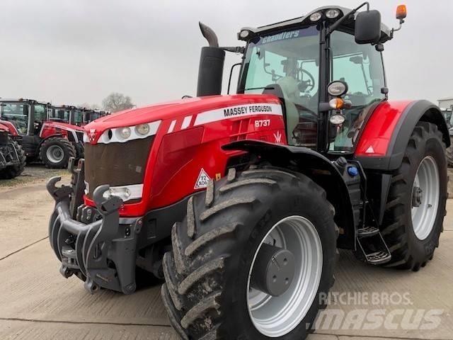 Massey Ferguson 8737 Traktorit