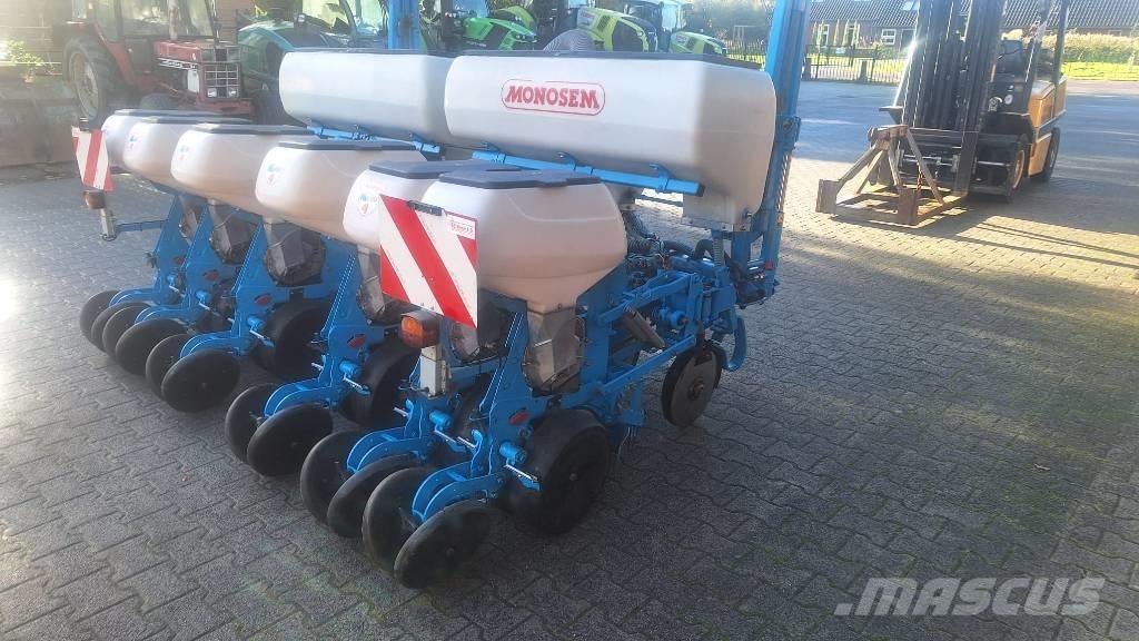 Monosem NG PLUS 6 Tarkkuuskylvökoneet