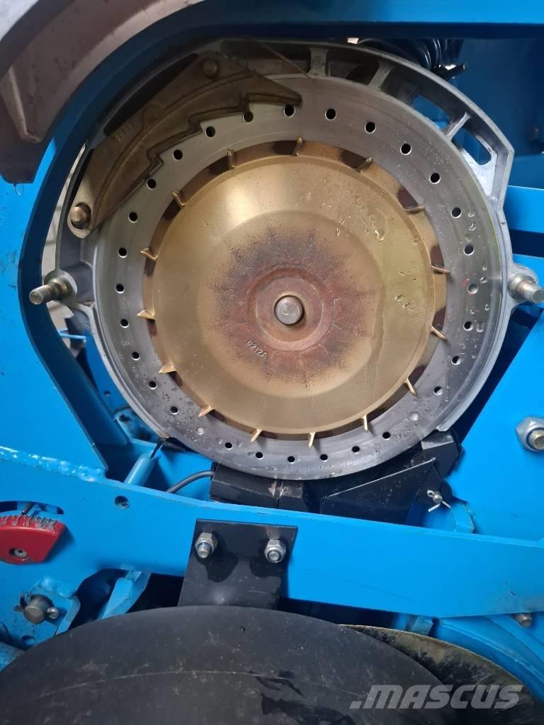 Monosem NG PLUS 6 Tarkkuuskylvökoneet