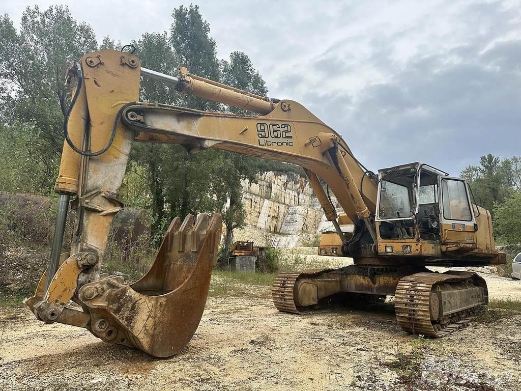 Liebherr 962 Erikoiskaivinkoneet