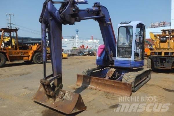 Komatsu PC75UU-3 Midikaivukoneet 7t - 12t