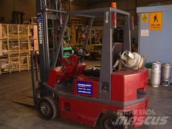 Nissan KAH01A18V Muut haarukkatrukit