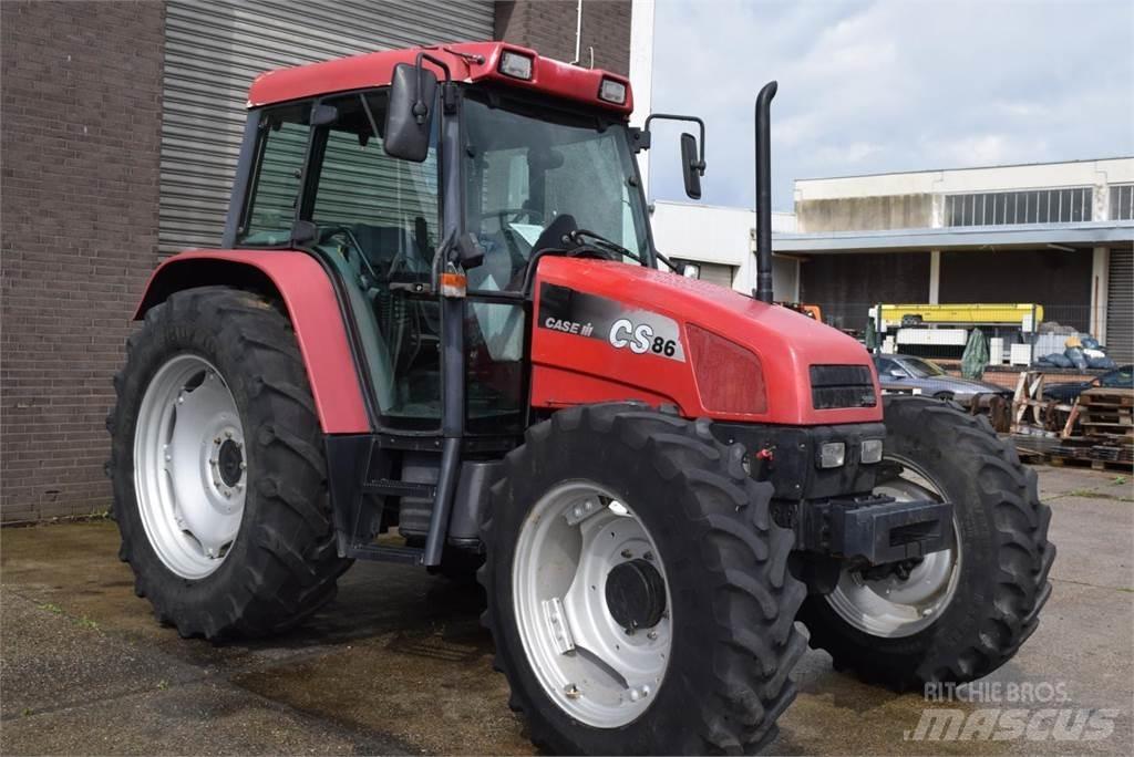 Case IH CS 86 Traktorit