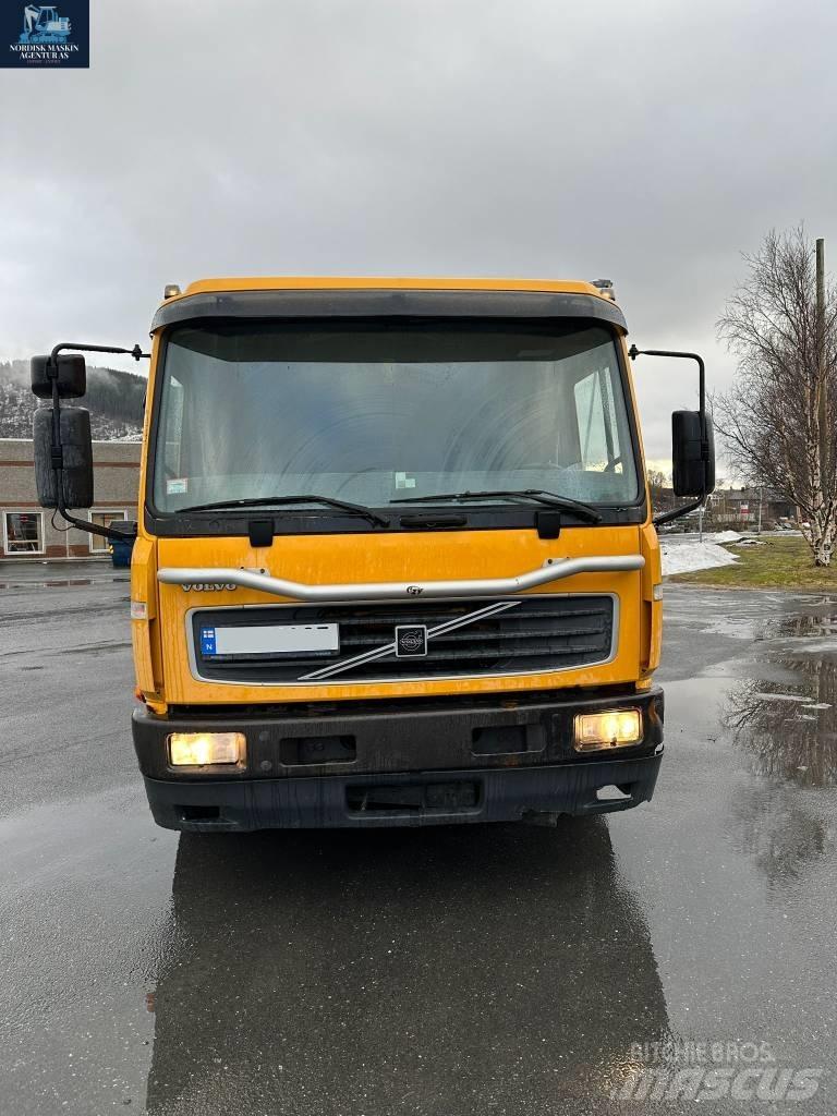 Volvo FL 250 Nosturiautot
