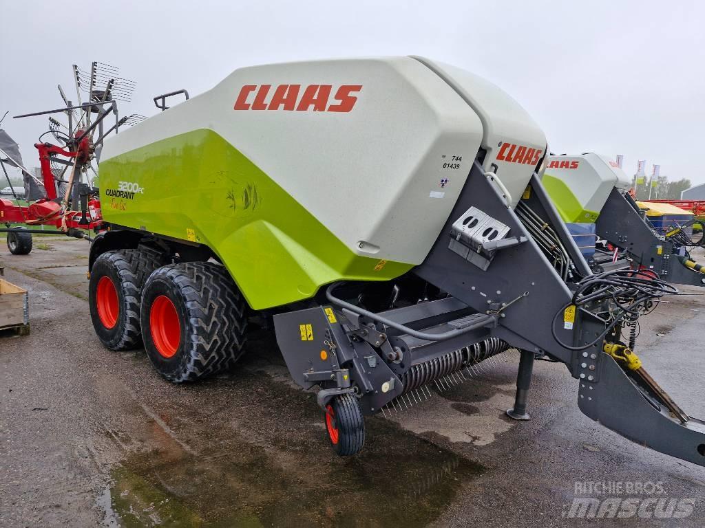 CLAAS Qvadrant 3200 Kanttipaalaimet