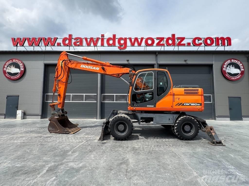 Doosan DX 160 W Pyöräkaivukoneet