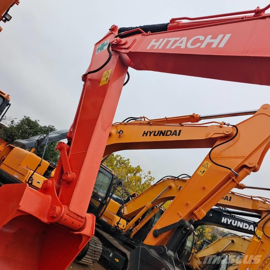 Hitachi EX 200-3 Telakaivukoneet