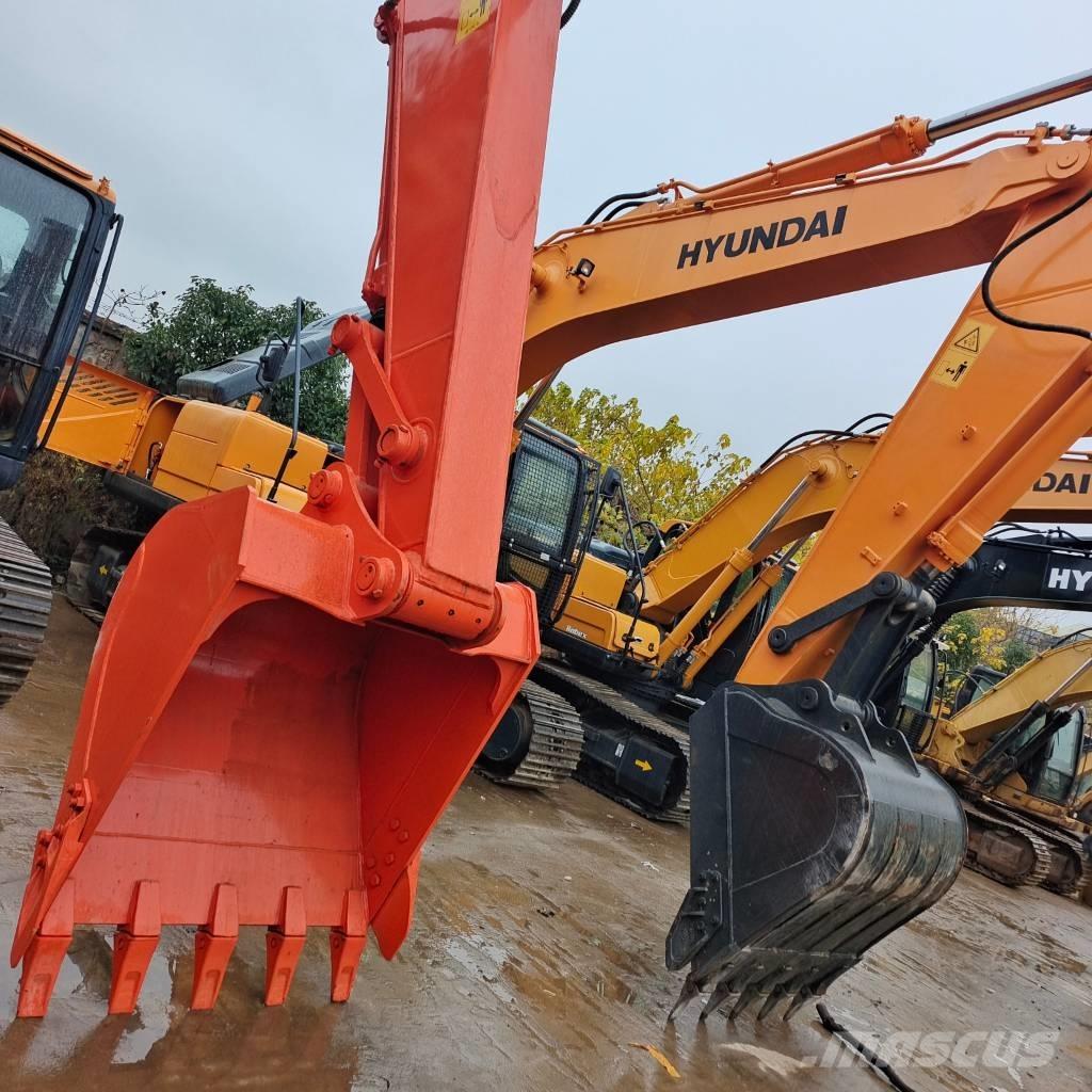 Hitachi EX 200-3 Telakaivukoneet
