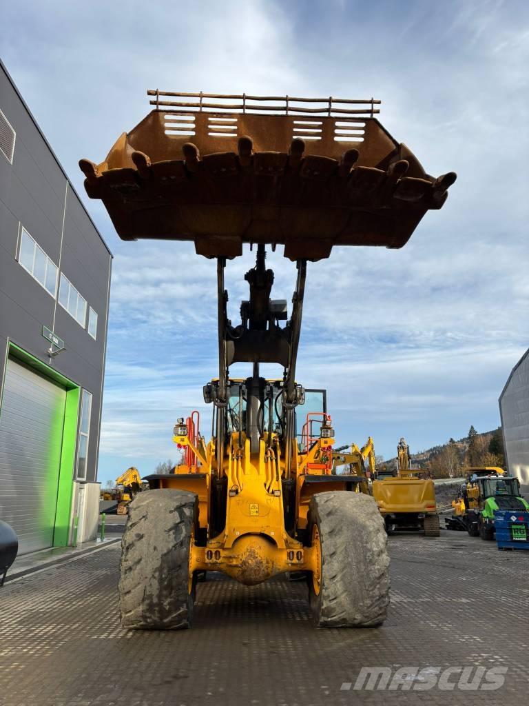 Volvo L 350 H Pyöräkuormaajat