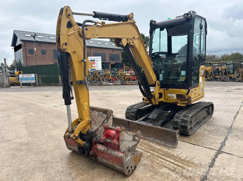 CAT 302.7 CR Minikaivukoneet < 7t