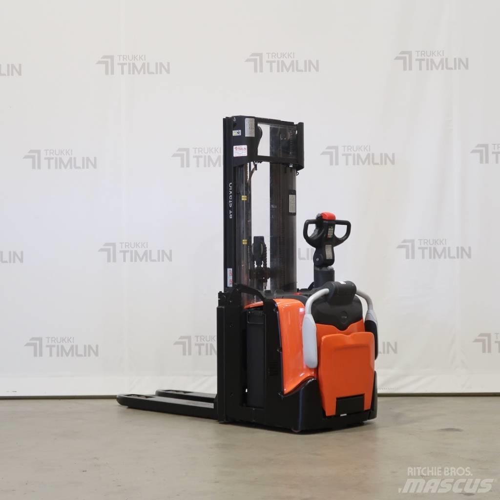 Toyota SPE120L Ajettavat pinoamisvaunut