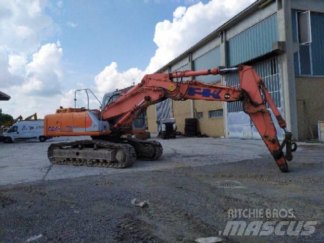 Fiat-Kobelco E 235 Telakaivukoneet