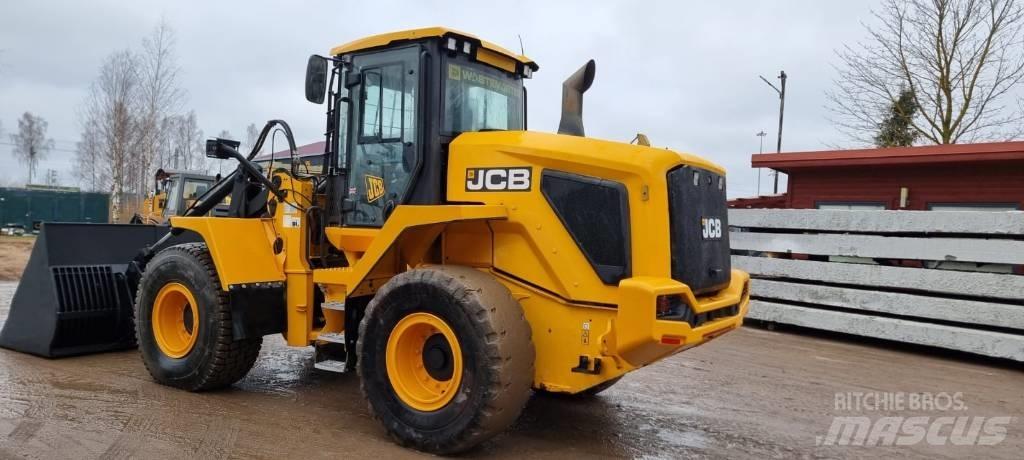 JCB 427 Agri Pyöräkuormaajat