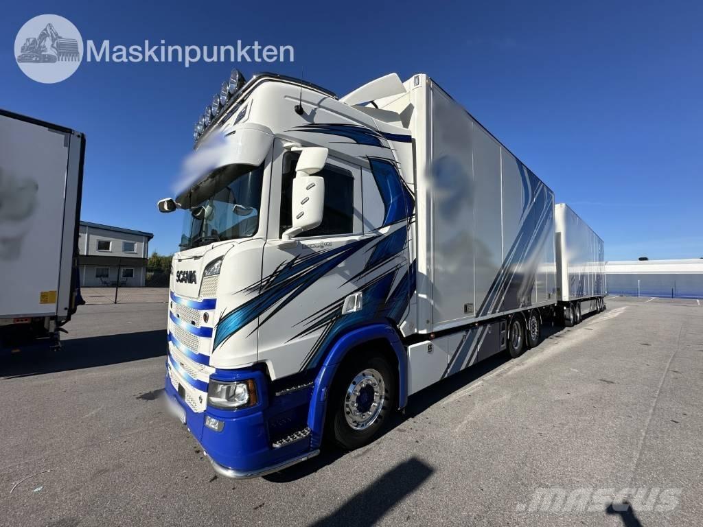 Scania R 520 Umpikorikuorma-autot