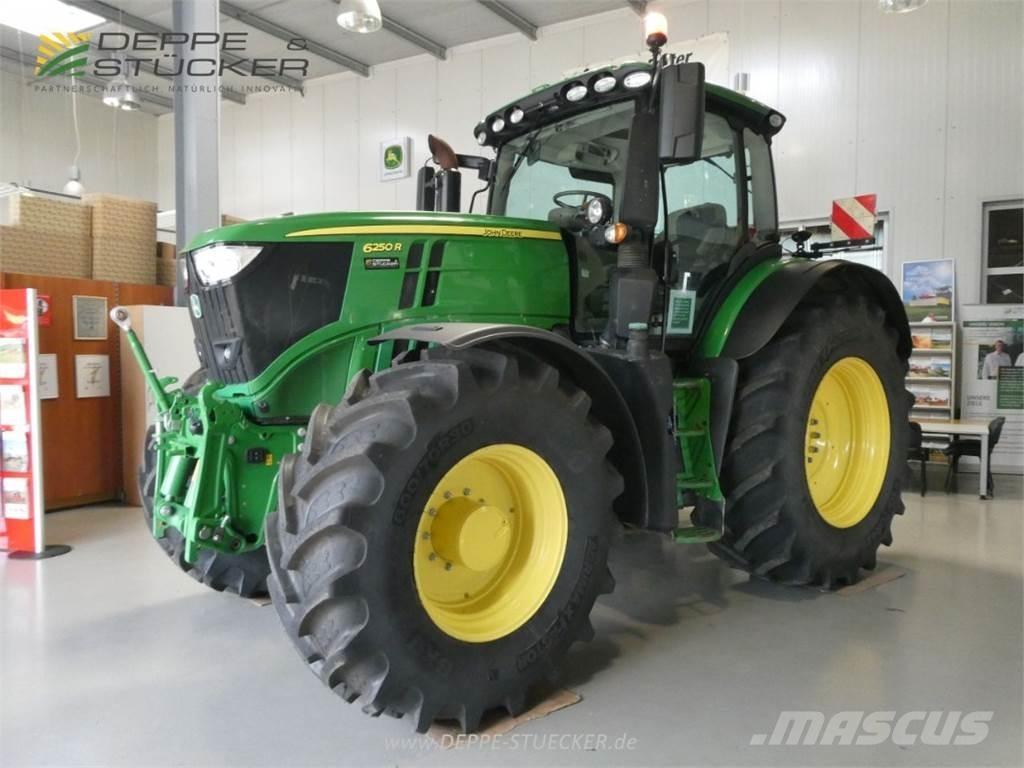 John Deere 6250R Traktorit