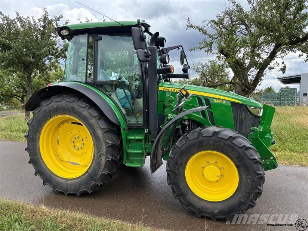 John Deere 5100R Traktorit