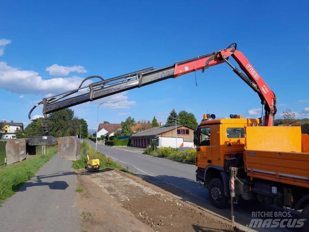 Fassi 130 Kappaletavaranosturit