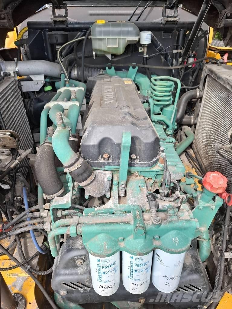 Volvo A 30 E Moottorit