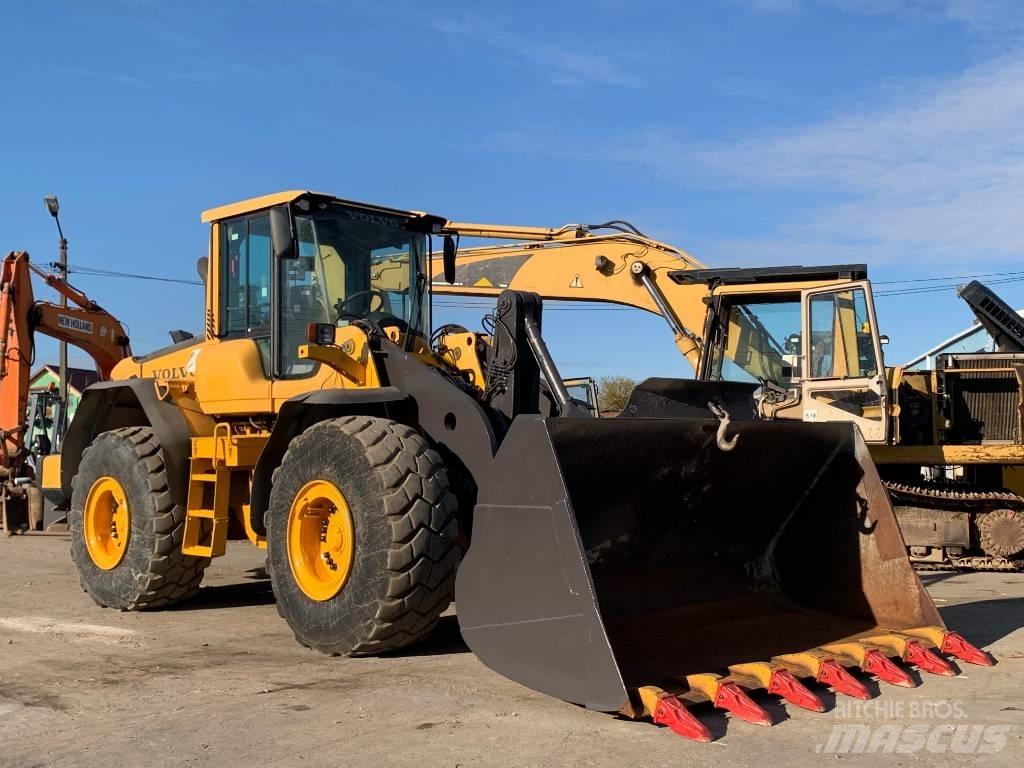 Volvo L 110 F Pyöräkuormaajat