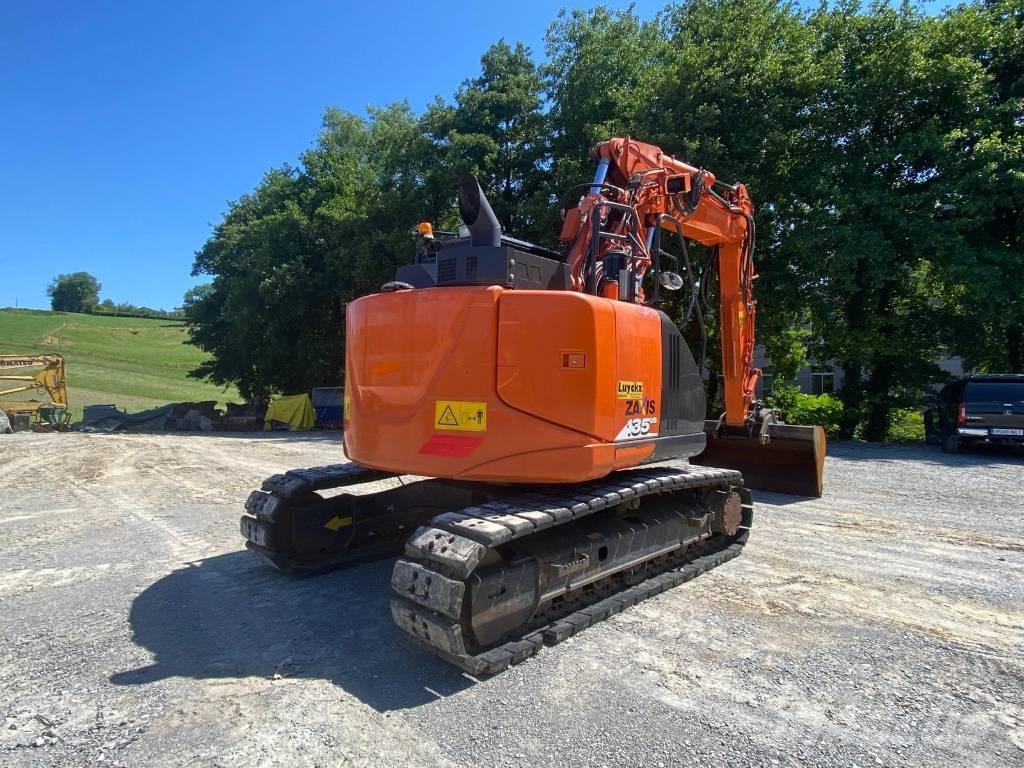 Hitachi ZX 135 US-6 Telakaivukoneet