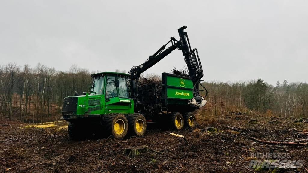 John Deere 1490D Kuormatraktorit