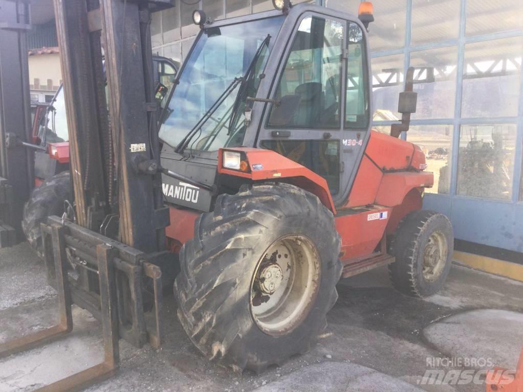 Manitou MC 30-4 Dieseltrukit