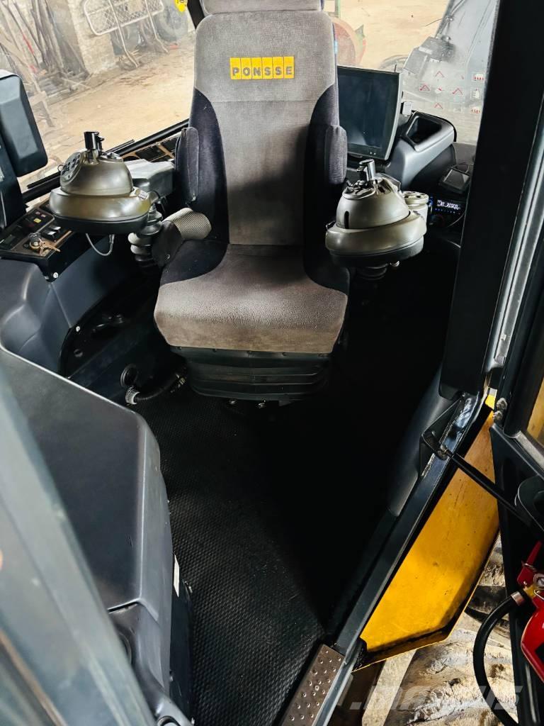 Ponsse fox Harvesterit