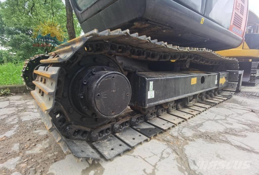 Hitachi ZX 70 Midikaivukoneet 7t - 12t