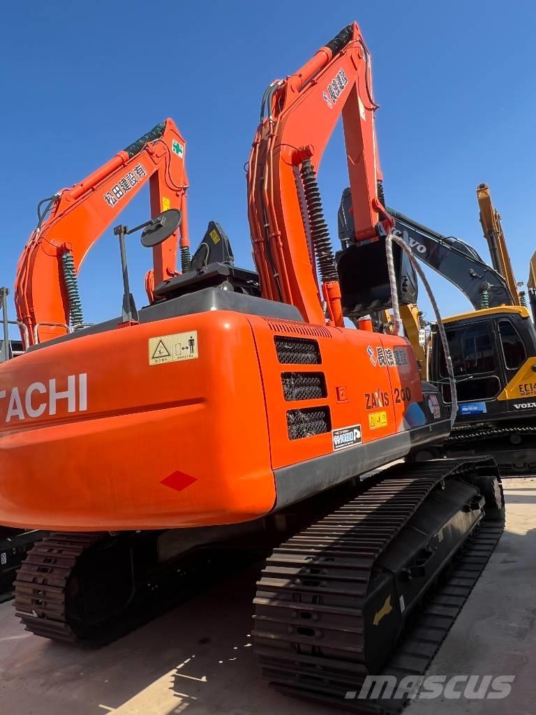 Hitachi ZX200 Telakaivukoneet
