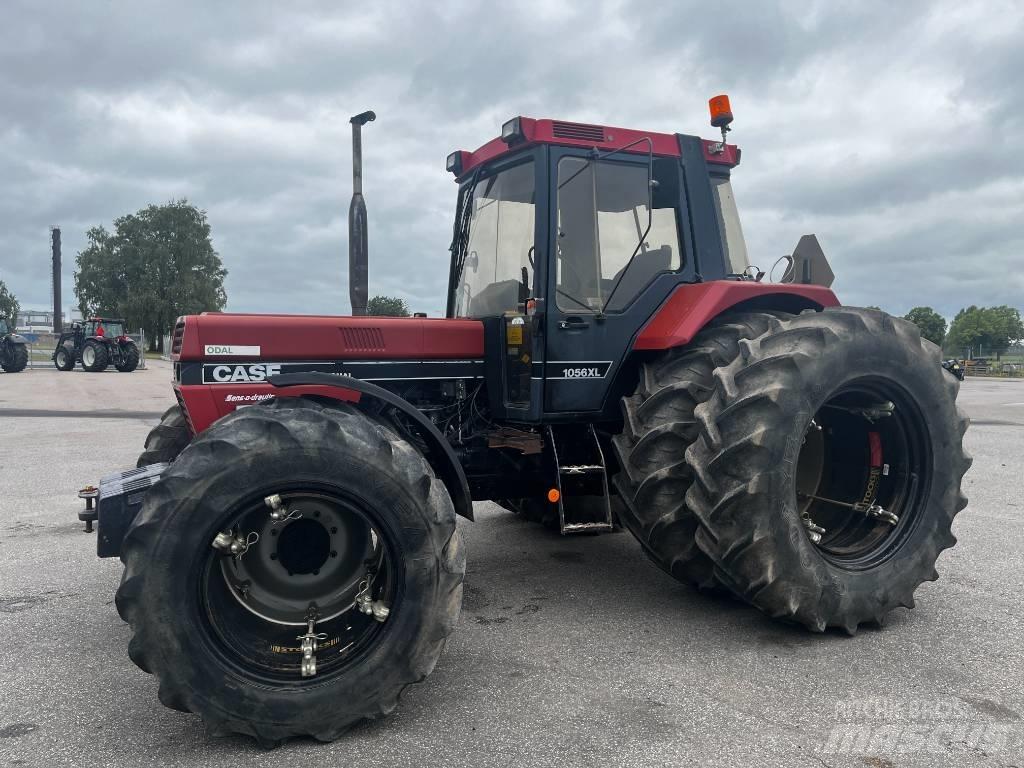 CASE 1056XL Traktorit