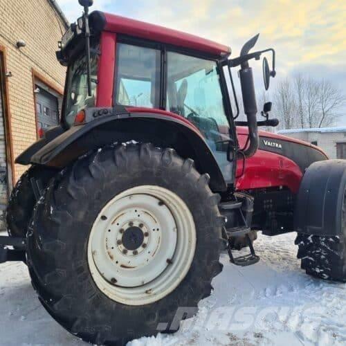 Valtra T 191 HiTech Traktorit