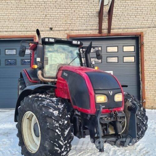 Valtra T 191 HiTech Traktorit
